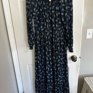 Elegant Navy Blue Floral Dress